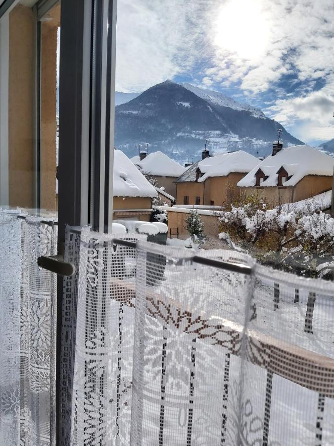 Luz St Sauveur Appartement 3 personnes, résidence calme, vue montagne Luz-Saint-Sauveur Exterior foto